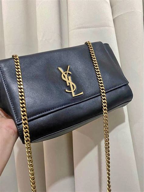 ysl kate reversibile